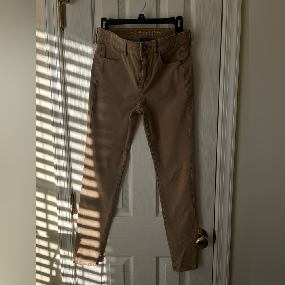 American Eagle Khaki Super Super Stretch X4 Jeggings Size 6